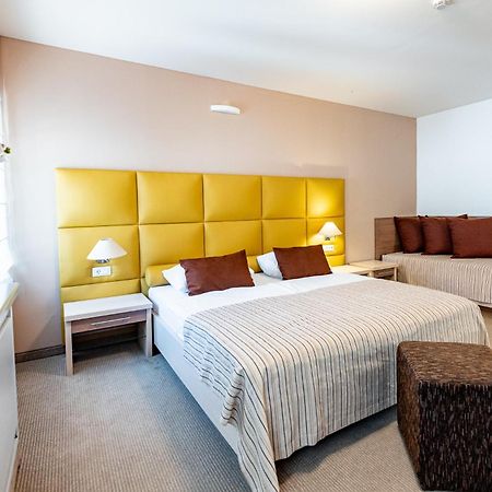 Boutique Hotel Kastel Motovun Ngoại thất bức ảnh